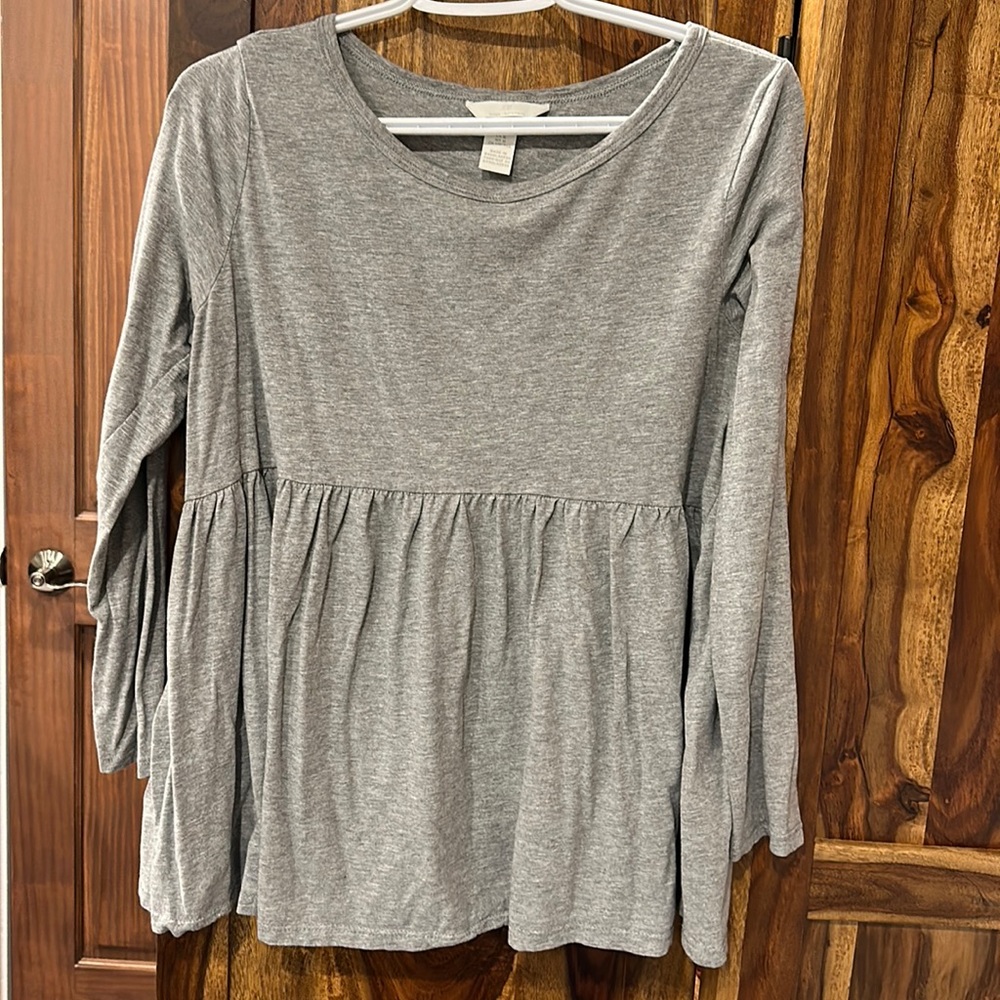Grey peplum maternity top